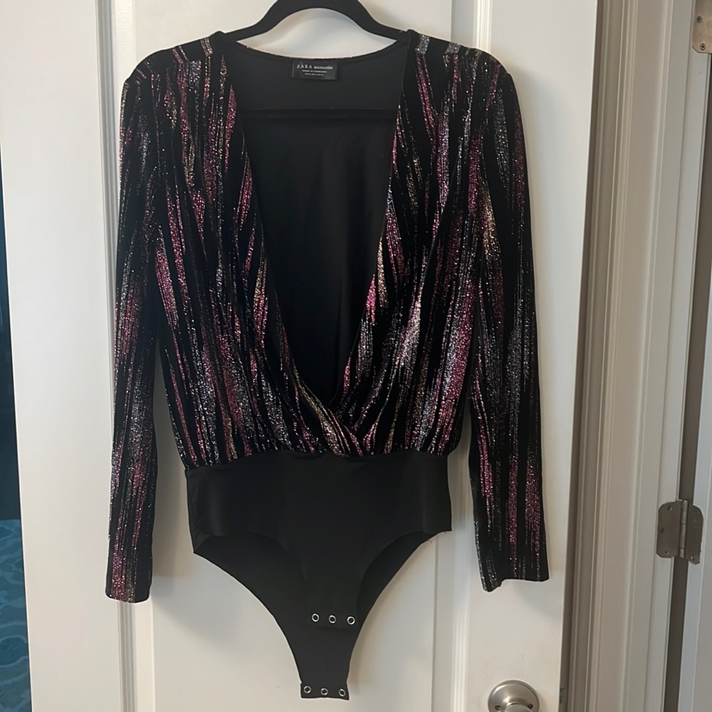 ZARA WOMAN BLACK SPARKLY VELVET BODYSUIT  SIZE M